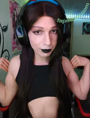 nikybot / nikybot.exe nude photo #0018