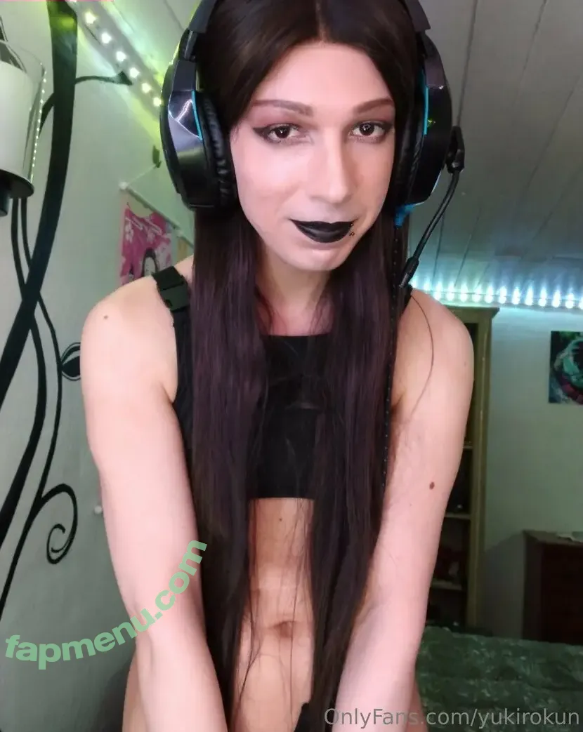 nikybot nude photo #0016 (nikybot.exe)