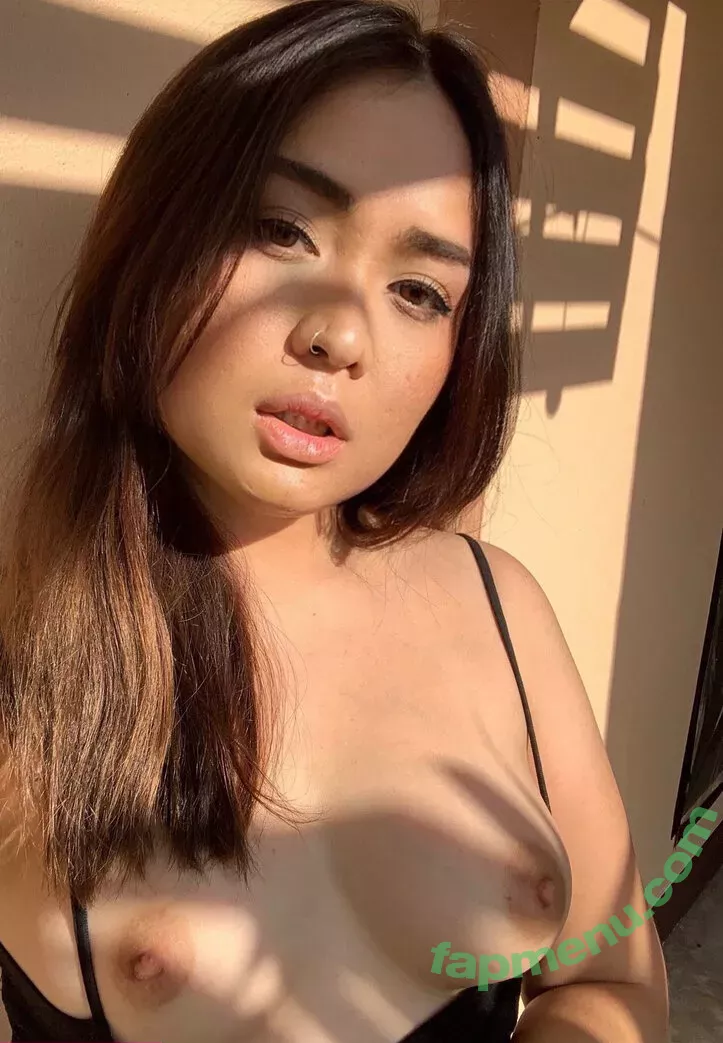 nilaxxx nude photo #0046 (nilaxxx)