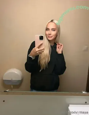 niliaaa / nii_liaaa nude photo #0032