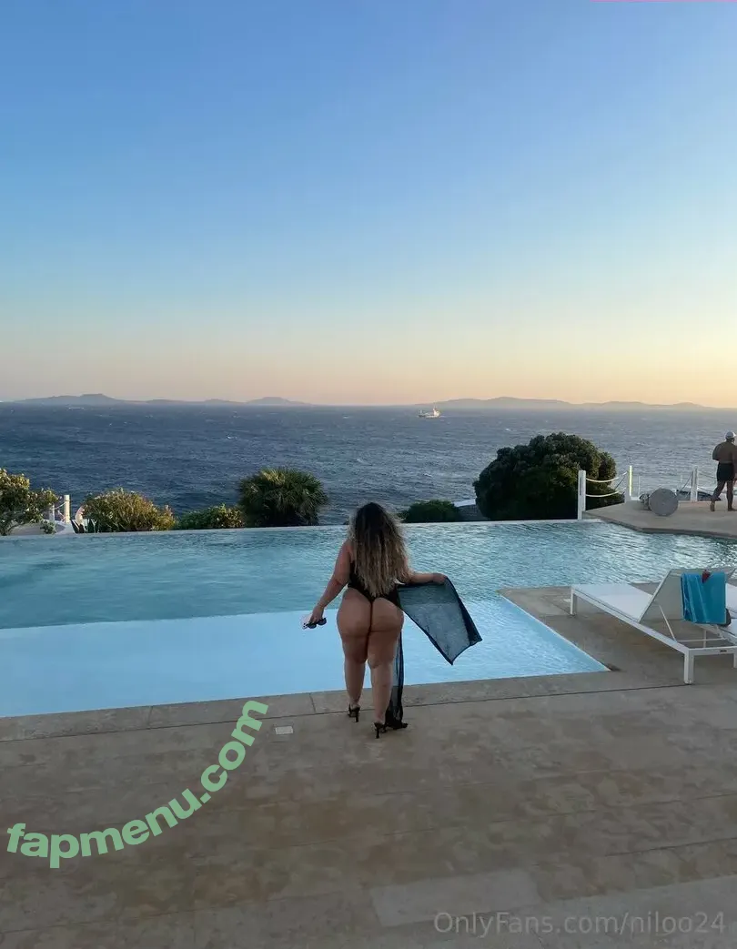 niloo24 nude photo #0013 (niloo24)