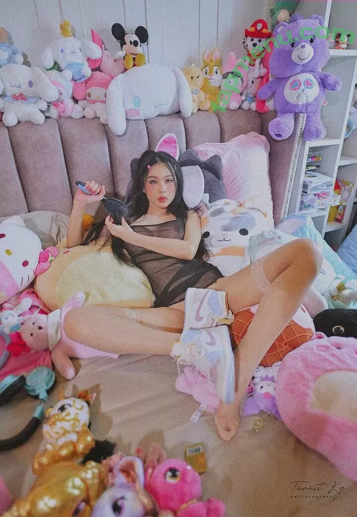 nimtharin nude photo #0152 (tharinnim)