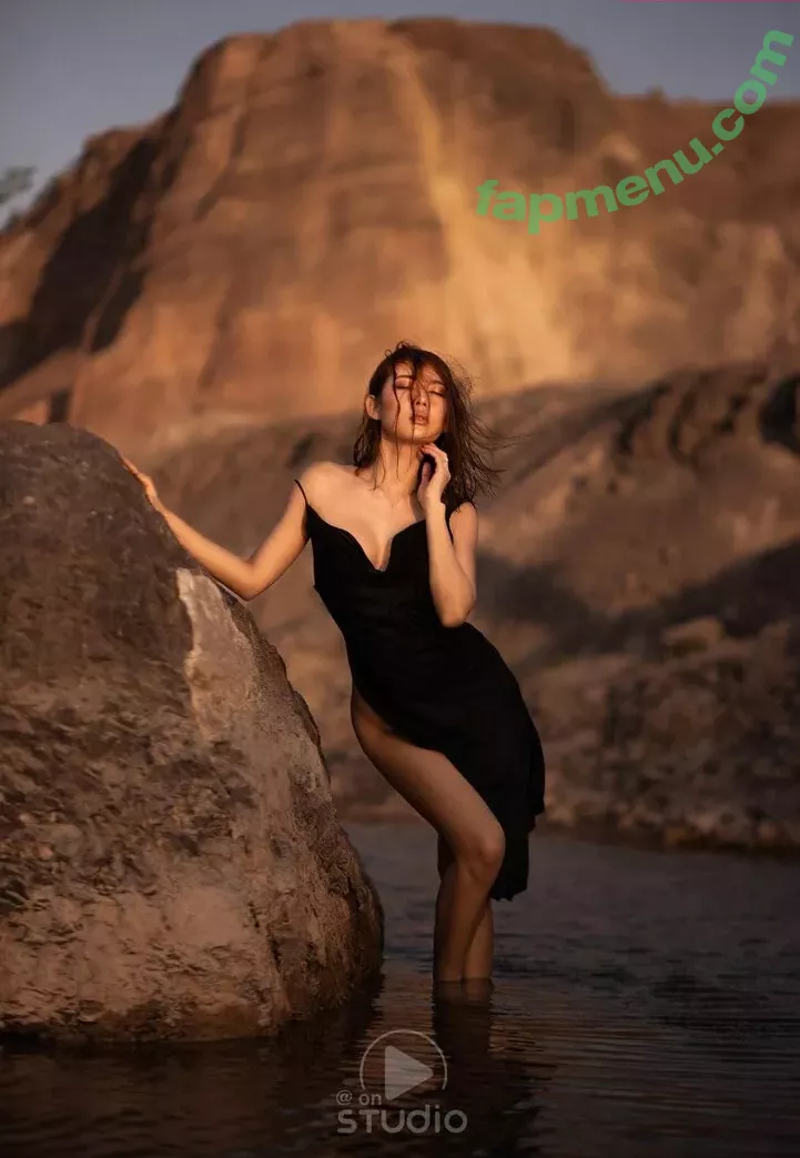 nimtharin nude photo #0186 (tharinnim)