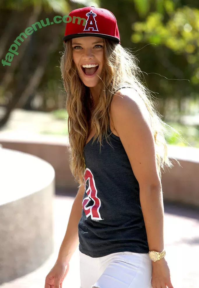 nina_agdal nude photo #0167 (Nina Agdal / ninaagdal)