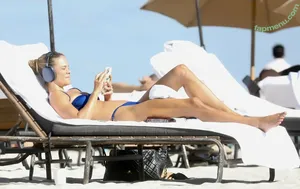 nina_agdal / Nina Agdal / ninaagdal nude photo #1072