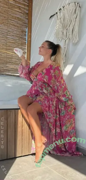 Nina Anhan / ninaanhan nude photo #0014