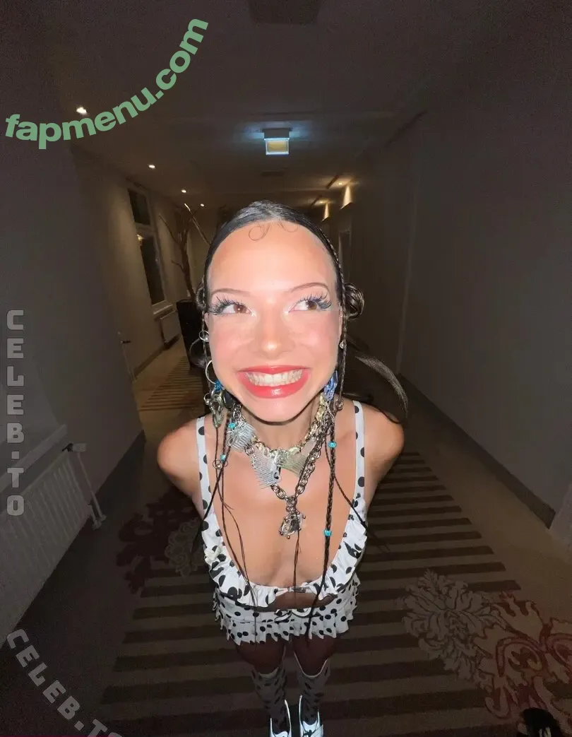 Nina Chuba nude photo #0410 (nina_chuba / ninachuba)