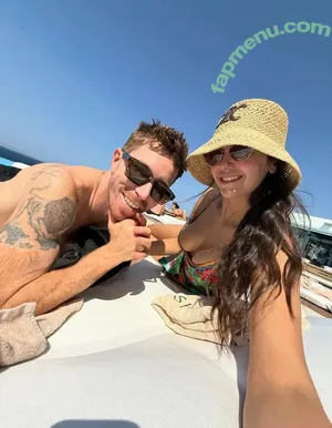 Nina Dobrev / nina nude photo #1778