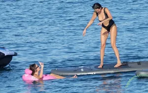 Nina Dobrev / nina nude photo #1835