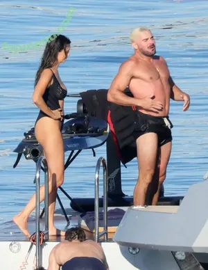 Nina Dobrev / nina nude photo #1870