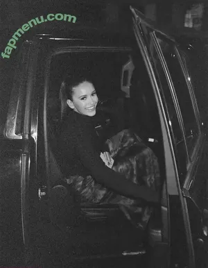 Nina Dobrev / nina nude photo #2054