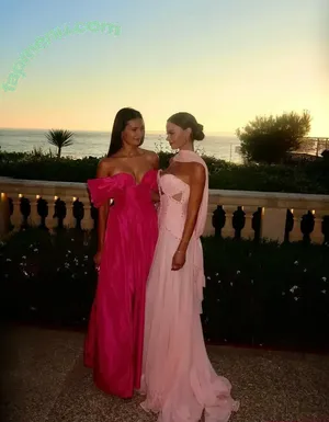 Nina Dobrev / nina nude photo #2066