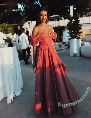 Nina Dobrev / nina nude photo #2067