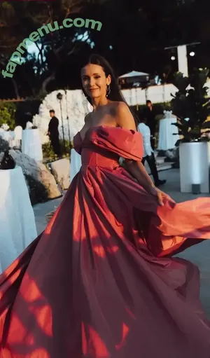 Nina Dobrev / nina nude photo #2069