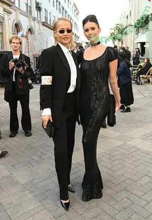 Nina Dobrev / nina nude photo #2094