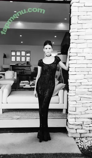 Nina Dobrev / nina nude photo #2107