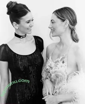 Nina Dobrev / nina nude photo #2114