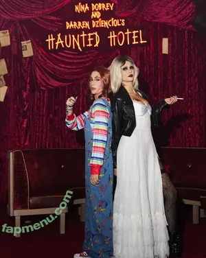 Nina Dobrev / nina nude photo #2122