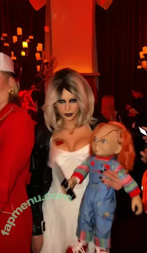 Nina Dobrev / nina nude photo #2146