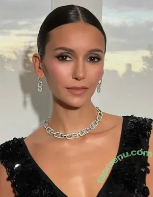 Nina Dobrev / nina nude photo #2171