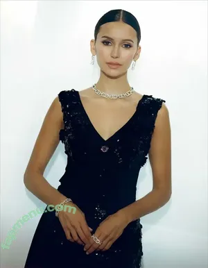 Nina Dobrev / nina nude photo #2174