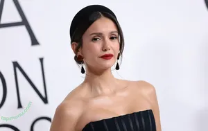 Nina Dobrev / nina nude photo #2191