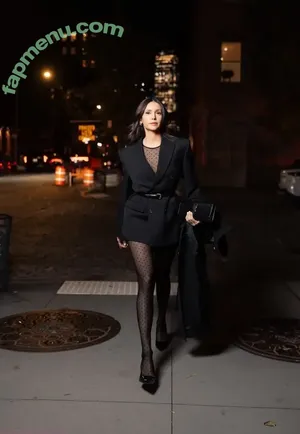 Nina Dobrev / nina nude photo #2283