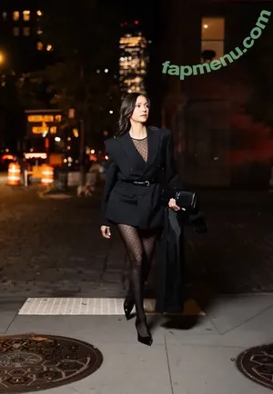 Nina Dobrev / nina nude photo #2284