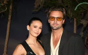 Nina Dobrev / nina nude photo #2301