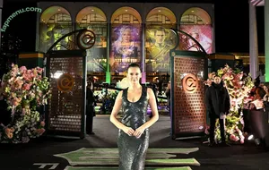 Nina Dobrev / nina nude photo #2309