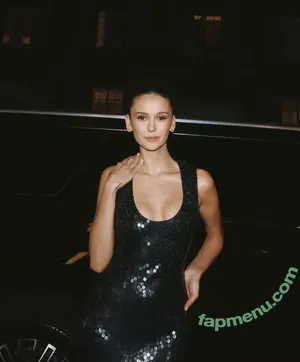 Nina Dobrev / nina nude photo #2346