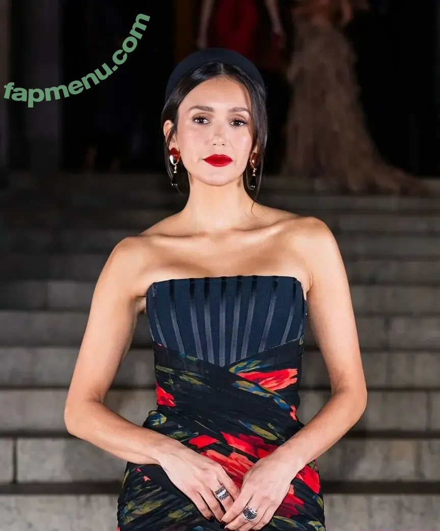 Nina Dobrev nude photo #2148 (nina)