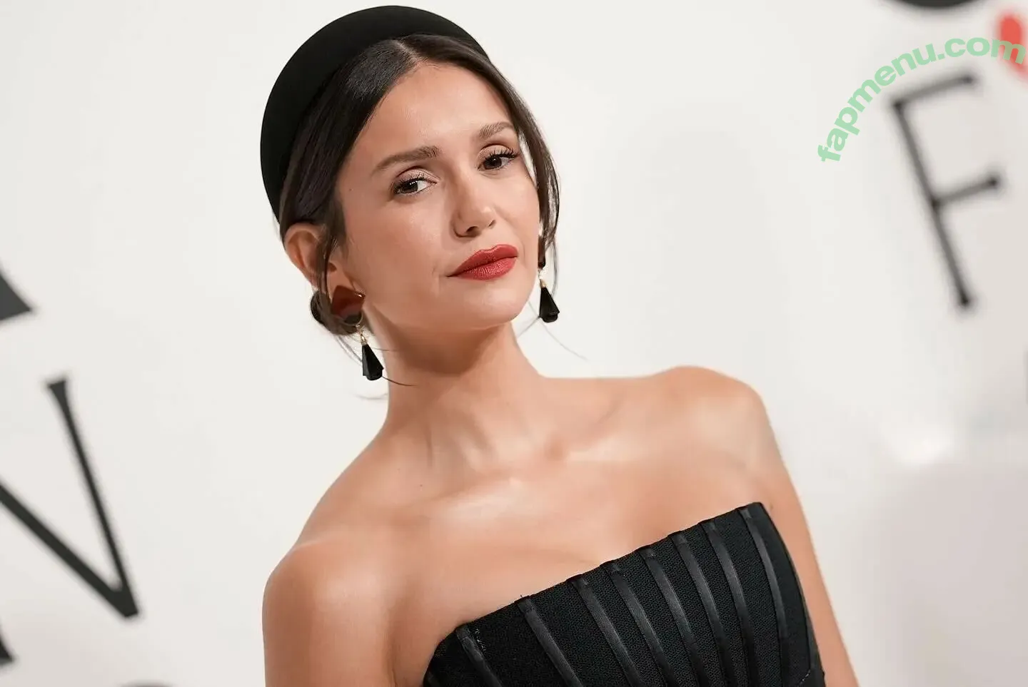 Nina Dobrev nude photo #2159 (nina)