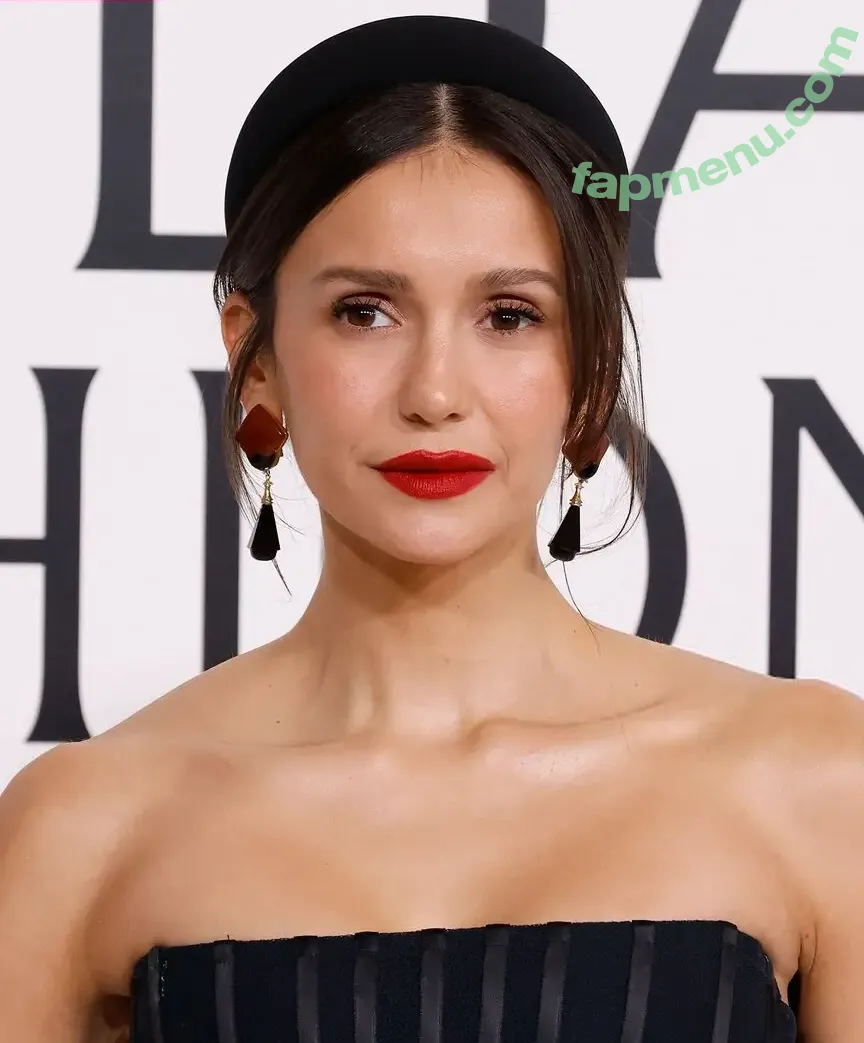 Nina Dobrev nude photo #2187 (nina)