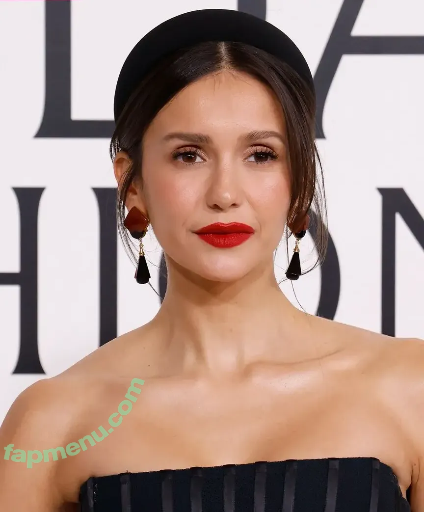 Nina Dobrev nude photo #2188 (nina)