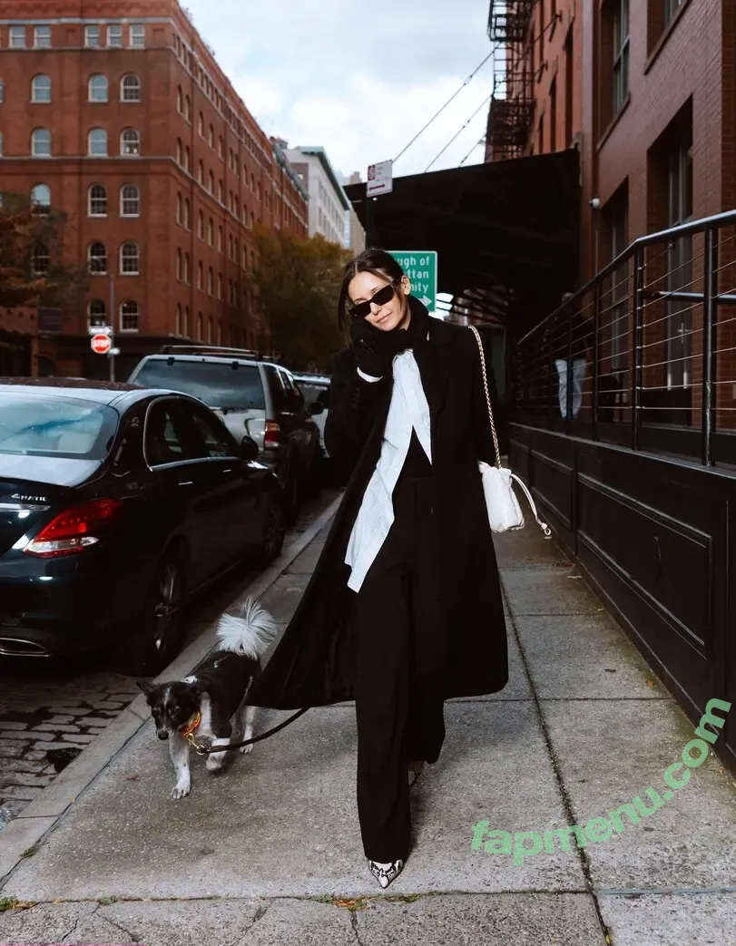 Nina Dobrev nude photo #2265 (nina)