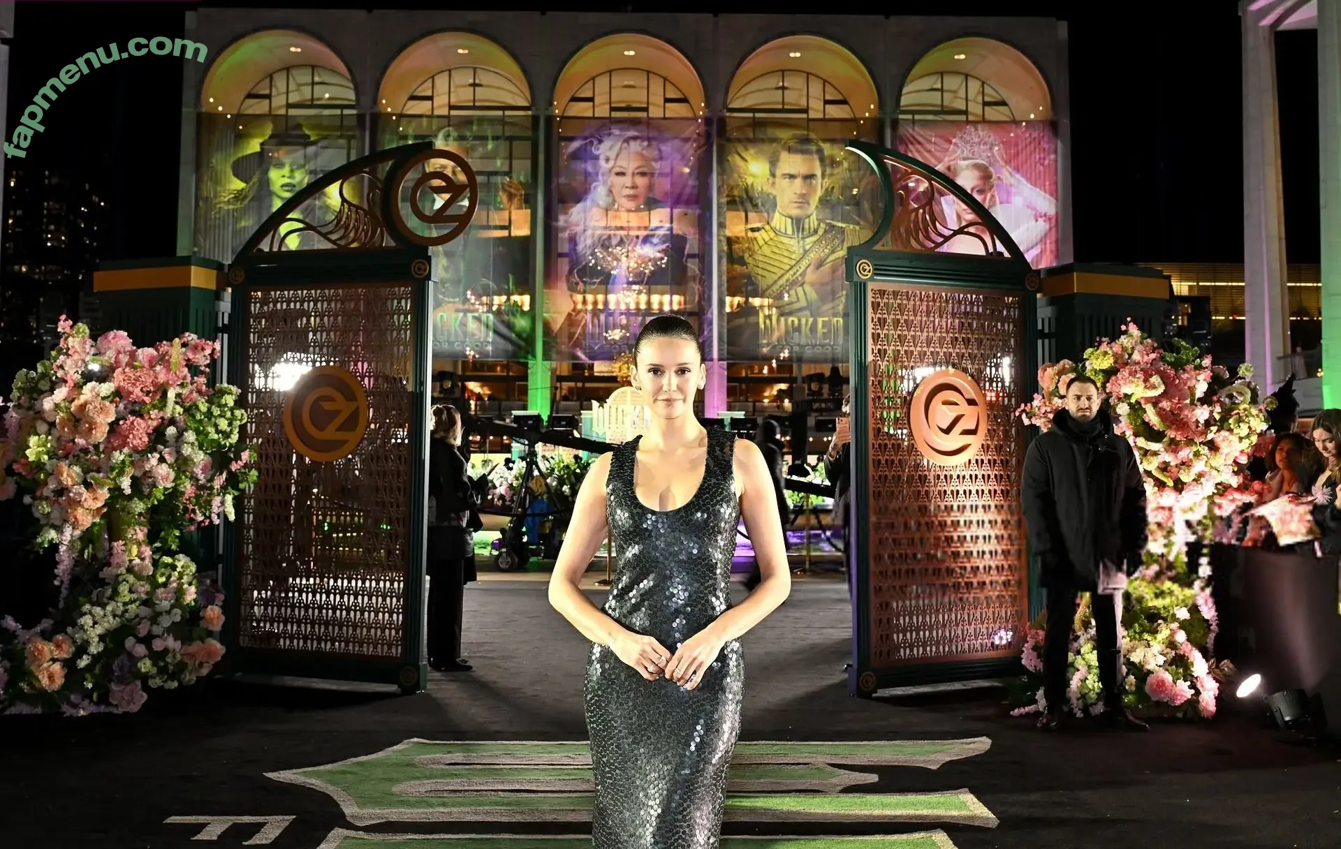 Nina Dobrev nude photo #2309 (nina)