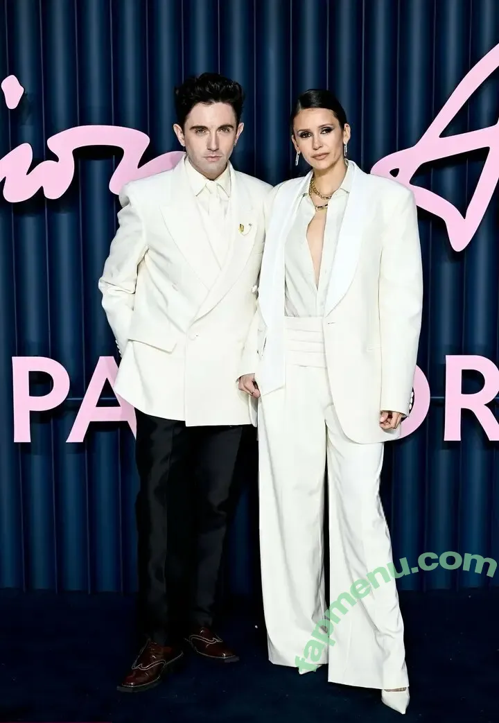 Nina Dobrev nude photo #2460 (nina / nina_dobrev)