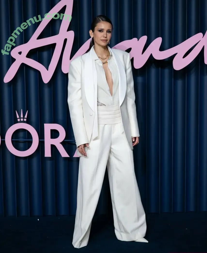 Nina Dobrev nude photo #2465 (nina / nina_dobrev)