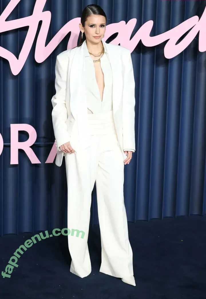 Nina Dobrev nude photo #2506 (nina / nina_dobrev)