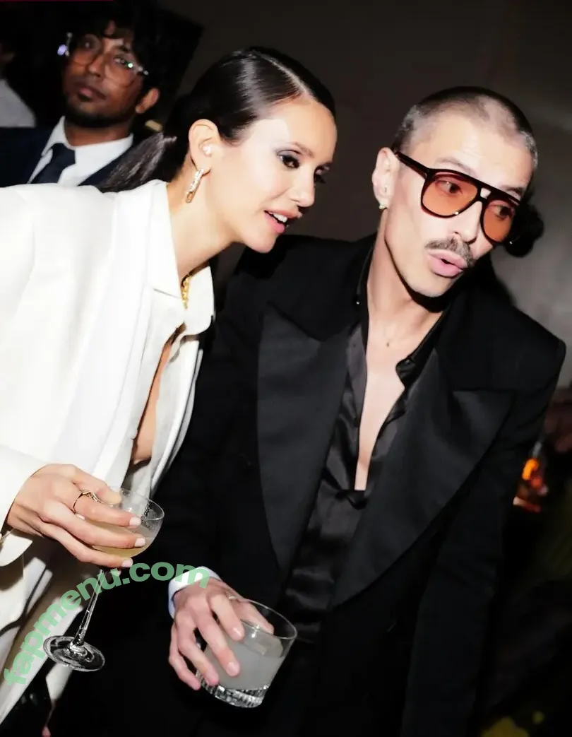 Nina Dobrev nude photo #2538 (nina / nina_dobrev)