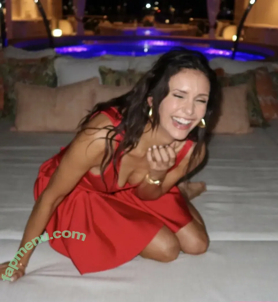 Nina Dobrev nude photo #2672 (nina / nina_dobrev)