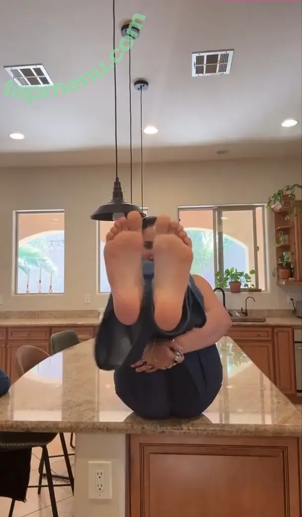 Nina Drama nude photo #0236 (Nina Marie Daniele / ninaeastman / ninamariedaniele / ninamdrama)