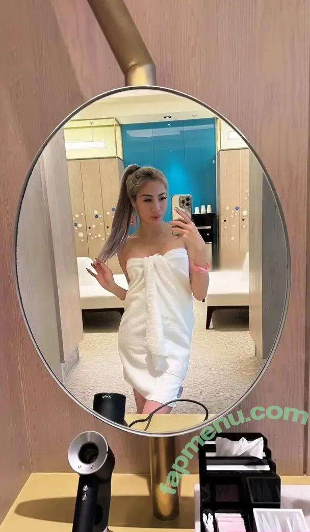 Nina Huang nude photo #0058 (chubbyy.bunnyy_ / ninaahuang)