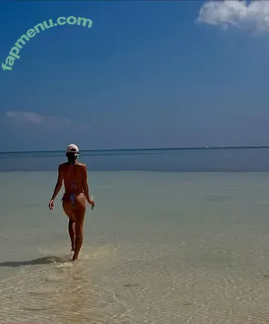 Nina Janova / ninajanova nude photo #0048