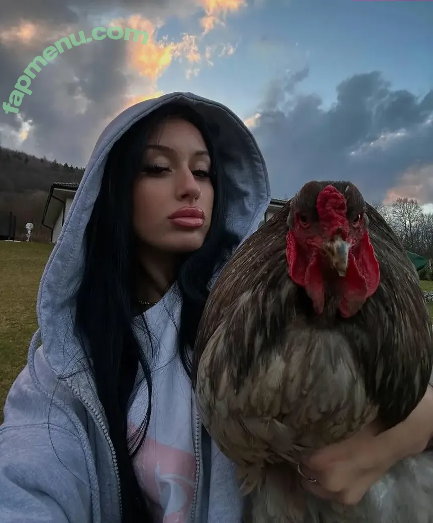 Nina Janova nude photo #0019 (ninajanova)