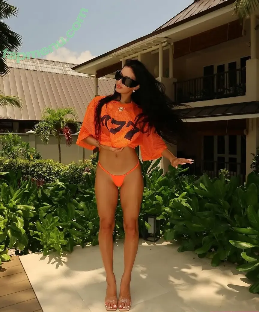 Nina Janova nude photo #0030 (ninajanova)