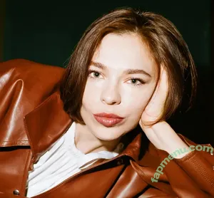 Nina Kraviz / ninakraviz nude photo #0131