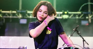 Nina Kraviz / ninakraviz nude photo #0135