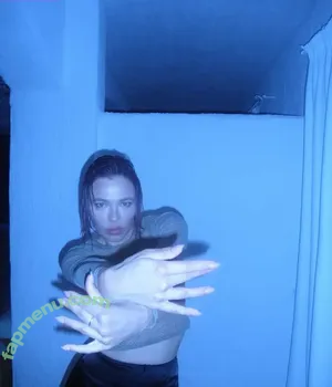 Nina Kraviz / ninakraviz nude photo #0148